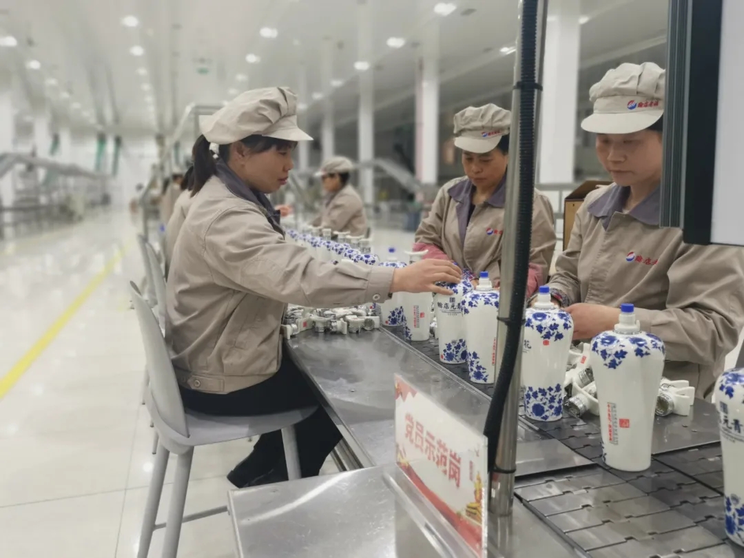 1627004226142511.jpg 640.webp (27).jpg